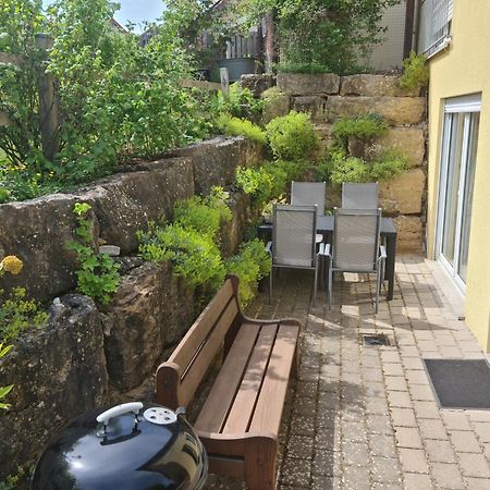 Exclusive Cozy Apartment In The Heart Of Franconia Gaukonigshofen Стая снимка