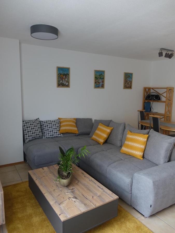 Exclusive Cozy Apartment In The Heart Of Franconia Gaukonigshofen Екстериор снимка